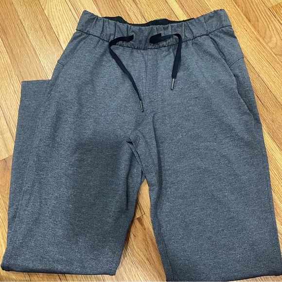 LULULEMON On the Fly Pants 4 Gray - Picture 1 of 5